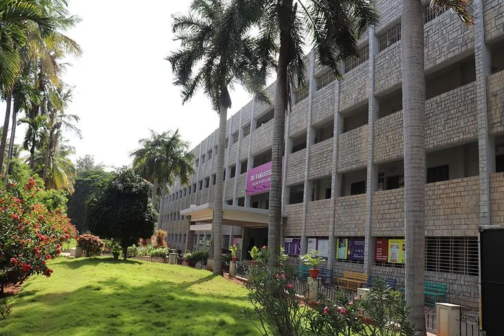 Poona College of Engineering campus in Pune, showcasing its historic architecture and central courtyard.