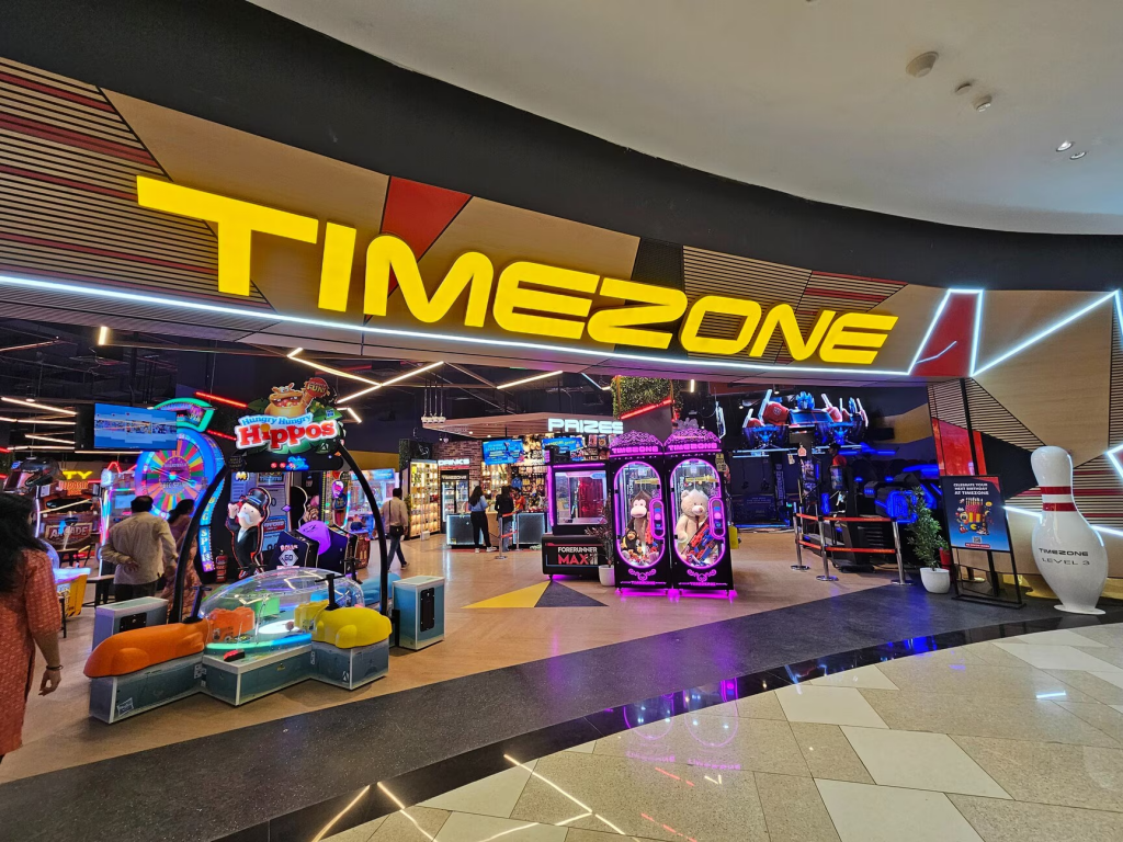 gameing zone at Phoenix Market City Pune.