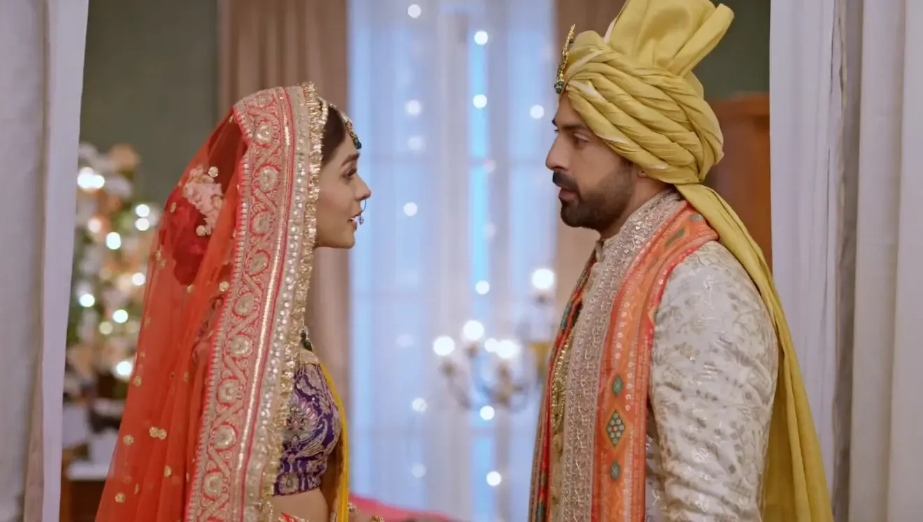 Emotional scene of Shivansh forcing Prarthna into marriage under a wedding mandap in Kumkum Bhagya