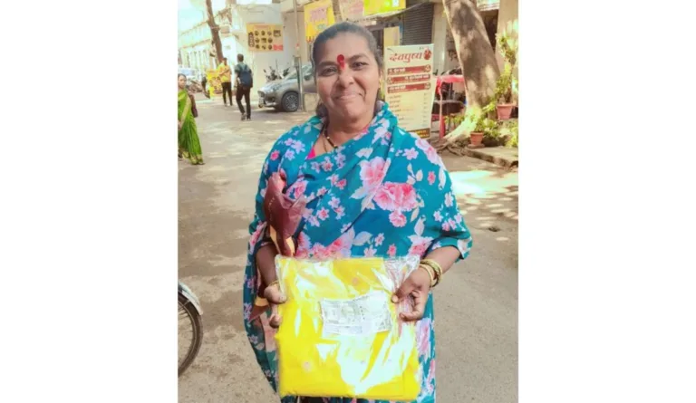 Pune Waste Picker Returns Bag With ₹10 Lakh in Sadashiv Peth