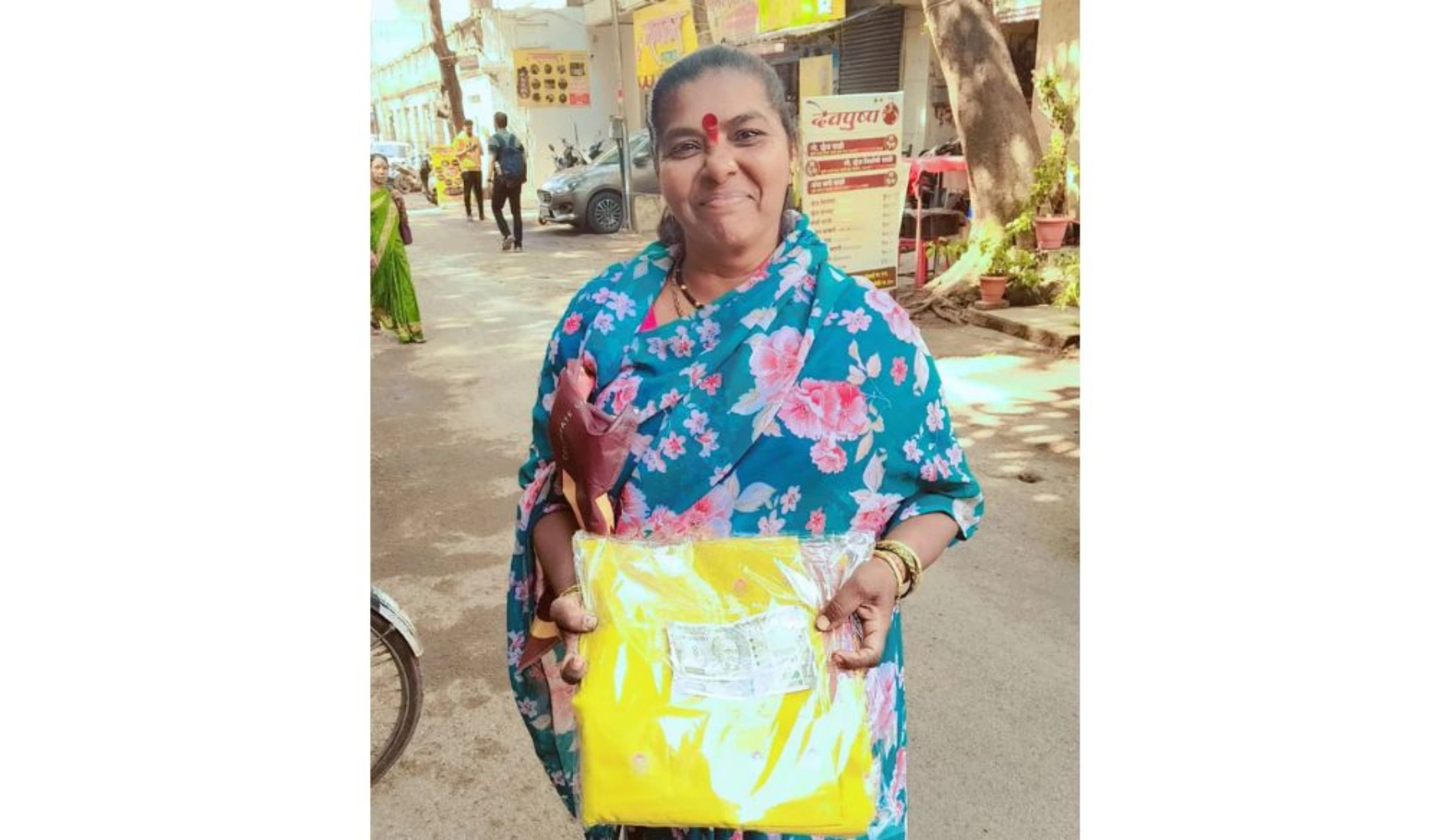 Pune Waste Picker Returns Bag With ₹10 Lakh in Sadashiv Peth